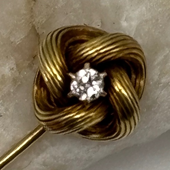 Antique 14 Karat Gold & Diamond Love Knot Stick Pin, with a Screw Stopper Marked - Picture 2 of 6